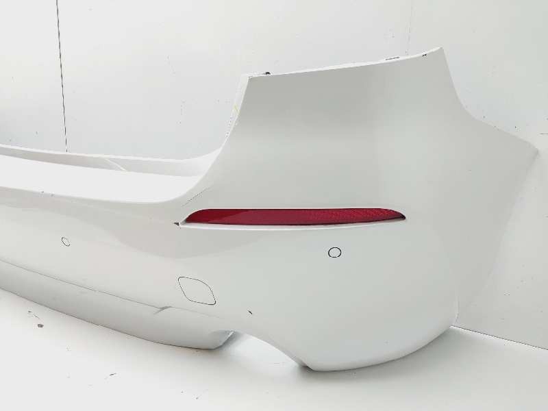 Recambio de paragolpes trasero para bmw serie 1 lim. (f40) 118d referencia OEM IAM 51127461391 51127461388 
