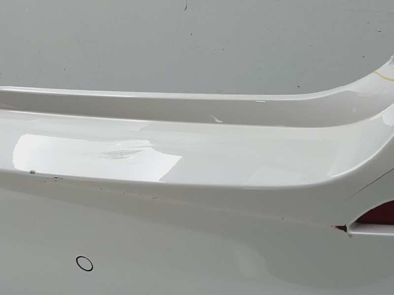 Recambio de paragolpes trasero para bmw serie 1 lim. (f40) 118d referencia OEM IAM 51127461391 51127461388 