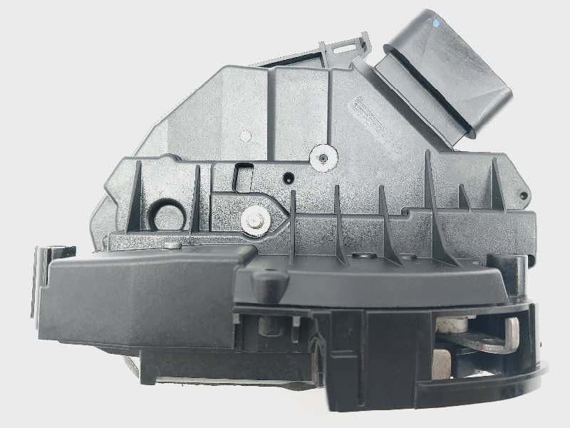 Recambio de cerradura puerta delantera derecha para ford focus turn. trend + referencia OEM IAM BM5AA21812BH 921760107 