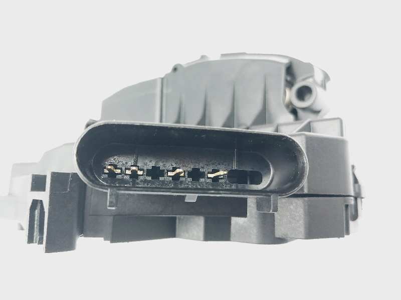 Recambio de cerradura puerta trasera izquierda para ford focus turn. trend + referencia OEM IAM BM5AA26413AH 921765107 