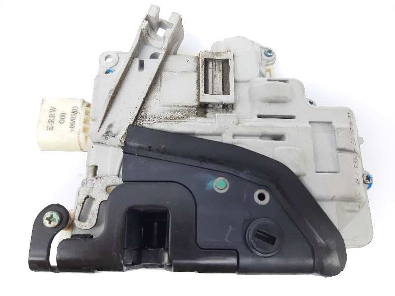 Recambio de cerradura puerta trasera derecha para volkswagen passat berlina (3c2) advance referencia OEM IAM 3C4839016A  