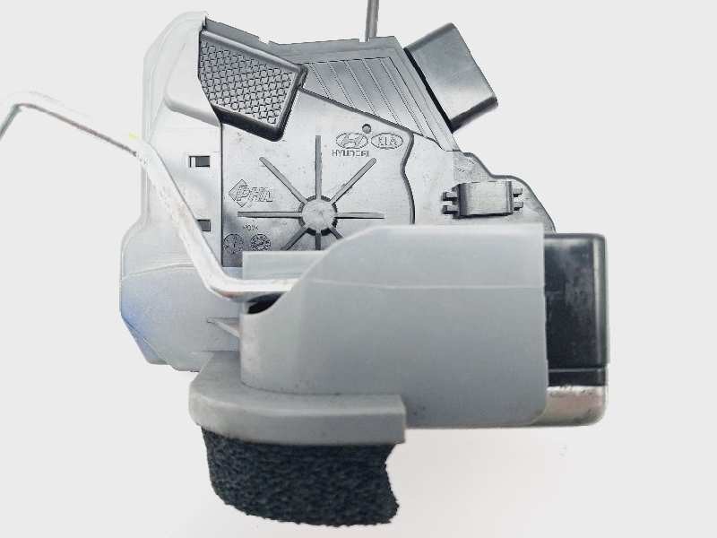 Recambio de cerradura puerta trasera derecha para hyundai i20 active tecno referencia OEM IAM 81420C8020  