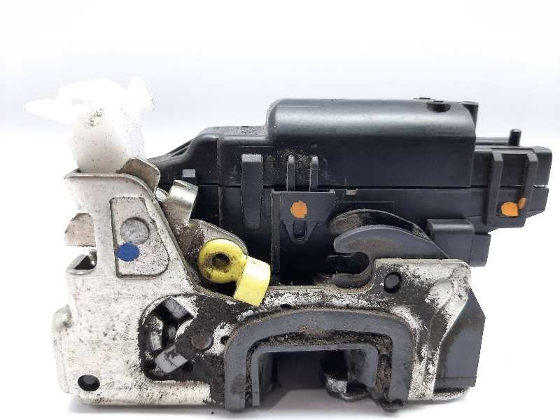 Recambio de cerradura puerta delantera izquierda para renault laguna (b56) 1.9 dti rt referencia OEM IAM   