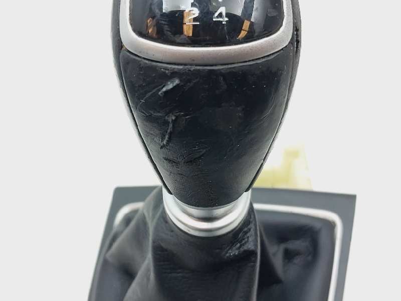 Recambio de palanca cambio para hyundai i20 active tecno referencia OEM IAM 59710C8100TRY  