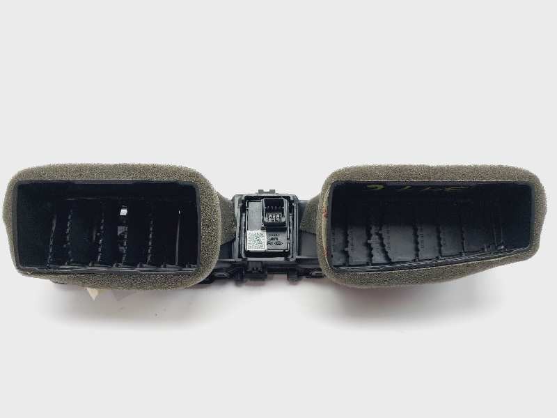 Recambio de rejilla aireadora para hyundai i20 active tecno referencia OEM IAM 97410C8100  