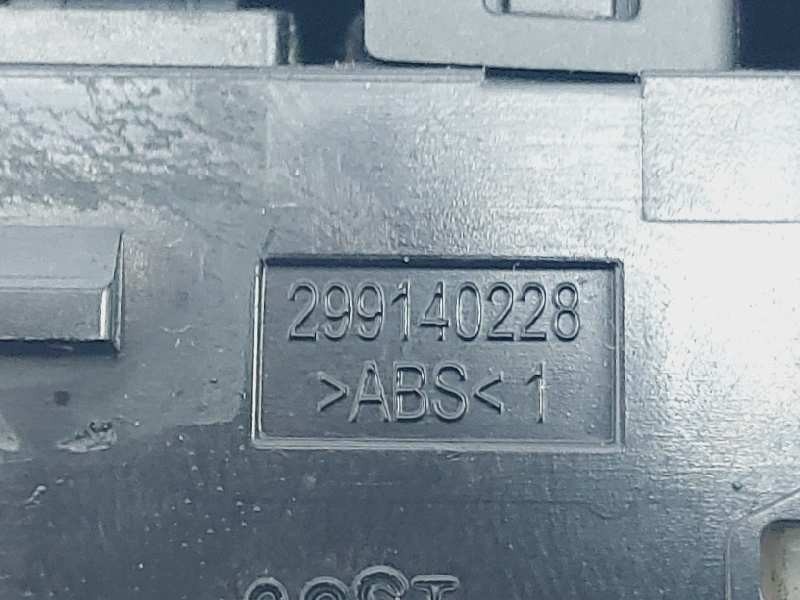 Recambio de mando retrovisor para hyundai i20 active tecno referencia OEM IAM 299140228  