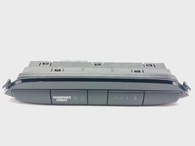 Recambio de modulo electronico para hyundai i20 active tecno referencia OEM IAM 93700C8030  