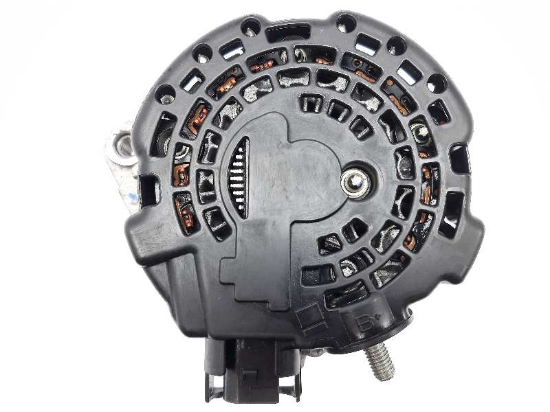 Recambio de alternador para kia stonic (ybcuv) tech referencia OEM IAM 3730004950  