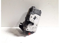 Recambio de cerradura puerta trasera derecha para opel zafira b enjoy referencia OEM IAM 13210739  