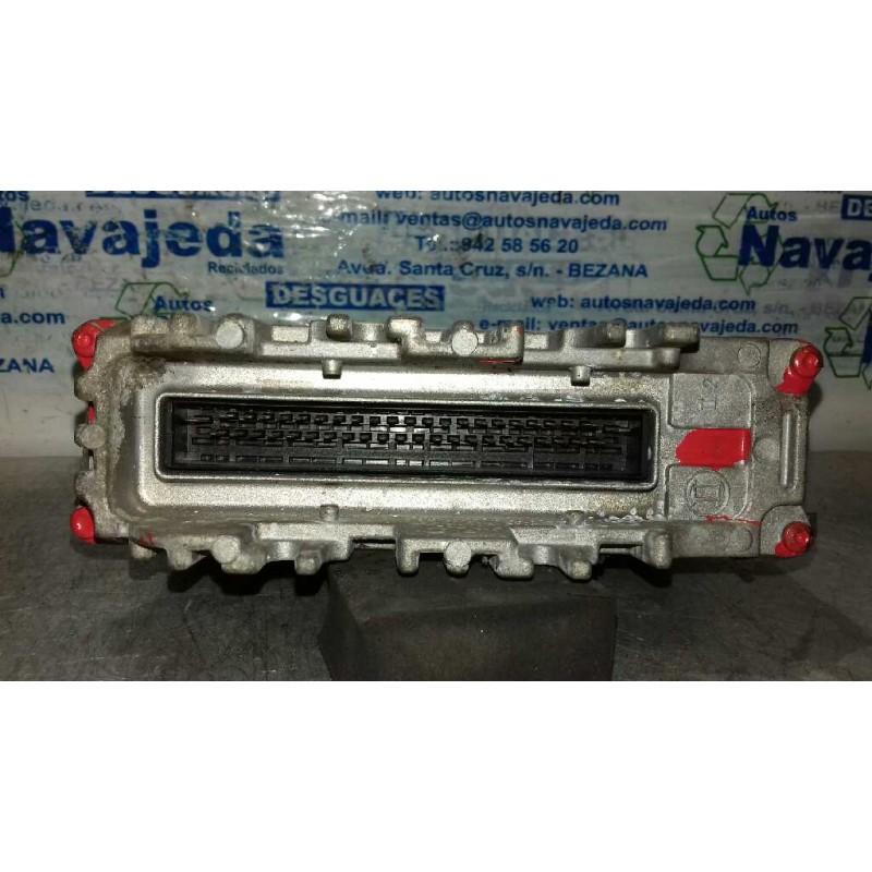 Recambio de centralita motor uce para volkswagen polo berlina (6n1) 1.4 referencia OEM IAM 030906026AK BOSCH 0261203744