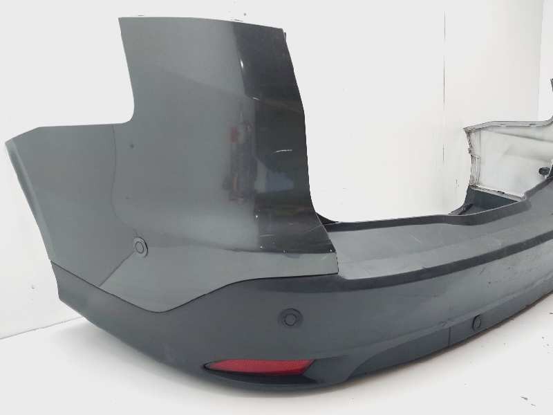 Recambio de paragolpes trasero para ford focus turn. trend + referencia OEM IAM 1719100 2121121 1874045