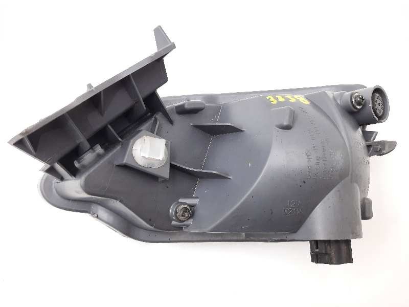 Recambio de faro antiniebla trasero izquierdo para toyota rav 4 active referencia OEM IAM 8149042050  