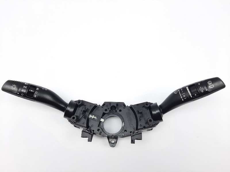 Recambio de mando multifuncion para kia stonic (ybcuv) tech referencia OEM IAM 93403H8950  