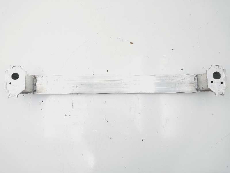 Recambio de refuerzo paragolpes trasero para bmw serie 1 lim. (f40) 118d referencia OEM IAM TS746233805 7782410689 