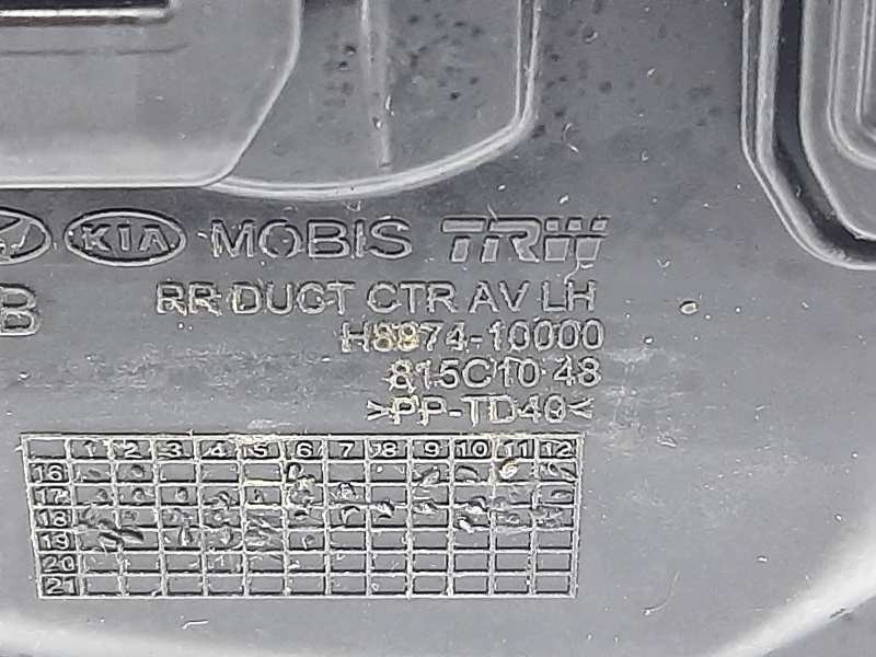 Recambio de rejilla aireadora para kia stonic (ybcuv) tech referencia OEM IAM H897420000 H897410000 