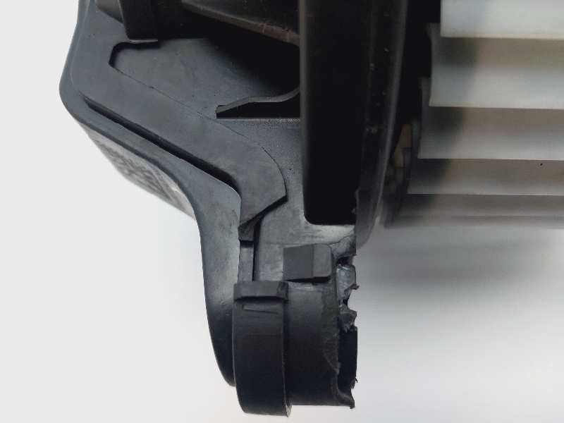 Recambio de motor calefaccion para hyundai i20 active referencia OEM IAM F00S3B2542  