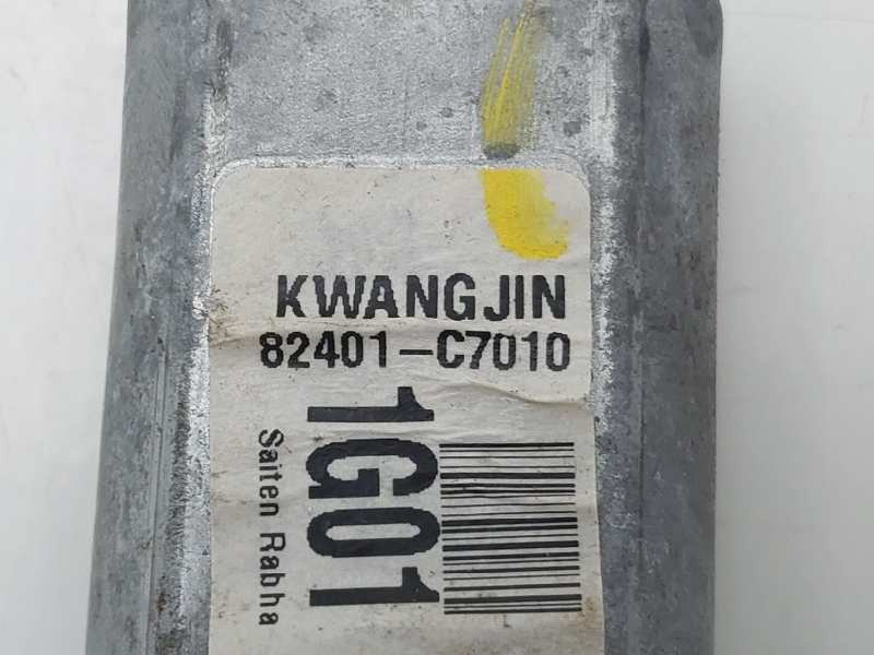 Recambio de elevalunas delantero izquierdo para hyundai i20 active referencia OEM IAM 82401C7010  