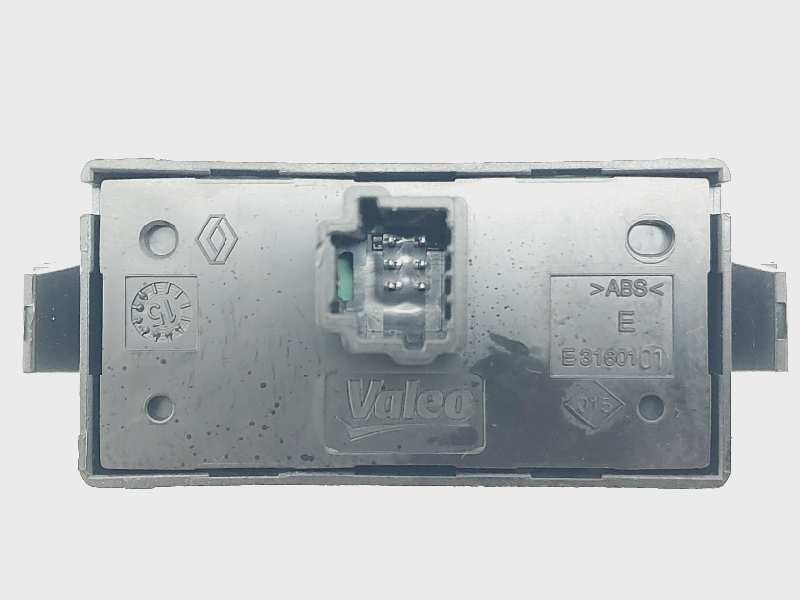 Recambio de warning para renault trafic furgón l1h1 2,7t referencia OEM IAM E3160101  