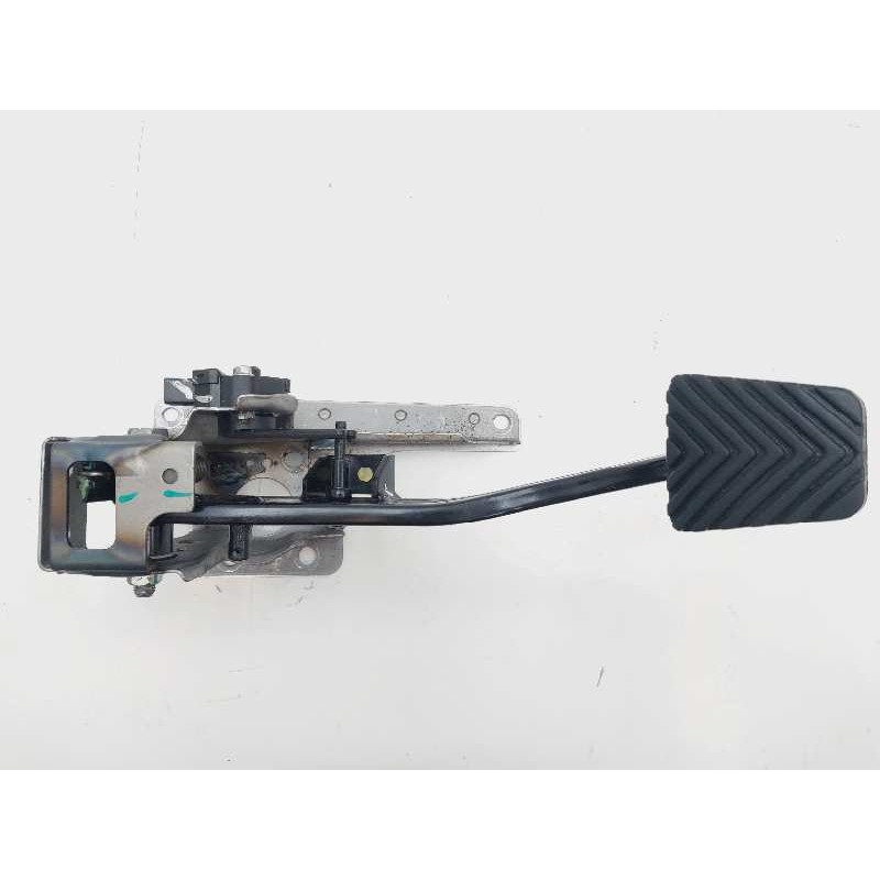 Recambio de pedal embrague para hyundai i20 active referencia OEM IAM 32802C8100  