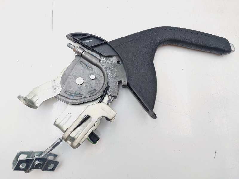 Recambio de palanca freno de mano para hyundai i20 active referencia OEM IAM 59710C8000TRY  