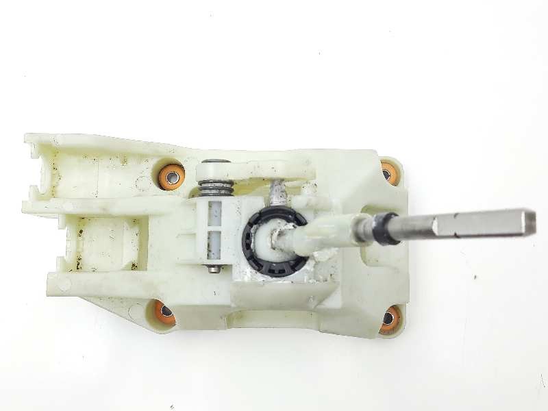 Recambio de palanca cambio para kia stonic (ybcuv) tech referencia OEM IAM 43700F9100  