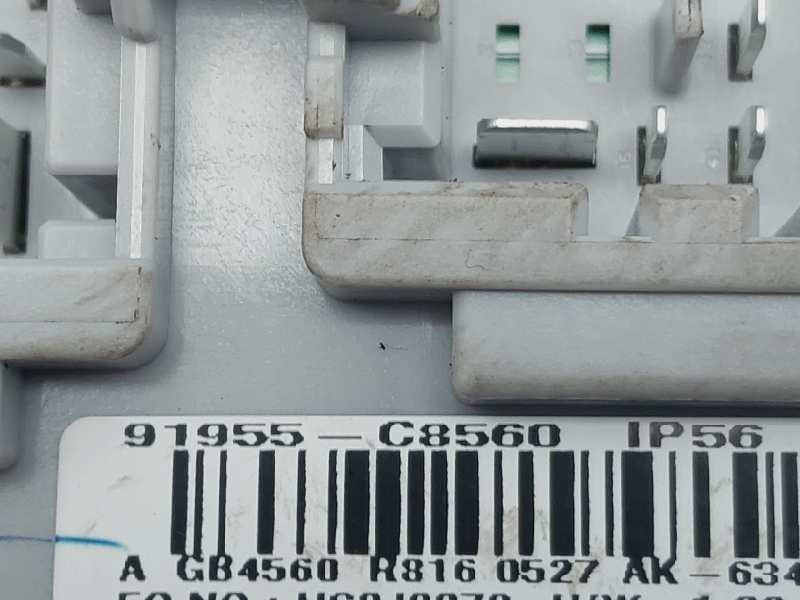 Recambio de caja reles / fusibles para hyundai i20 active referencia OEM IAM 91955C8560  