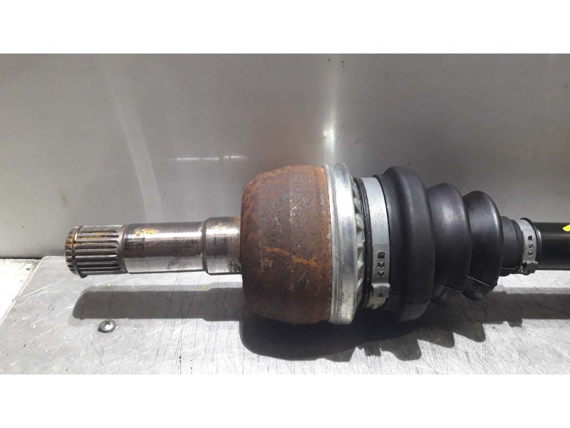 Recambio de transmision delantera izquierda para cadillac bls elegance wagon referencia OEM IAM   