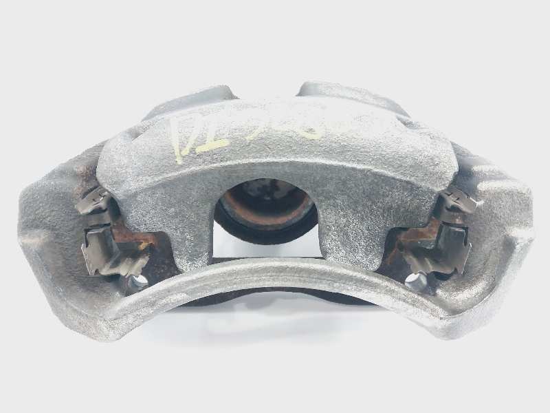 Recambio de pinza freno delantera izquierda para toyota auris hybrid active referencia OEM IAM 4775002341  