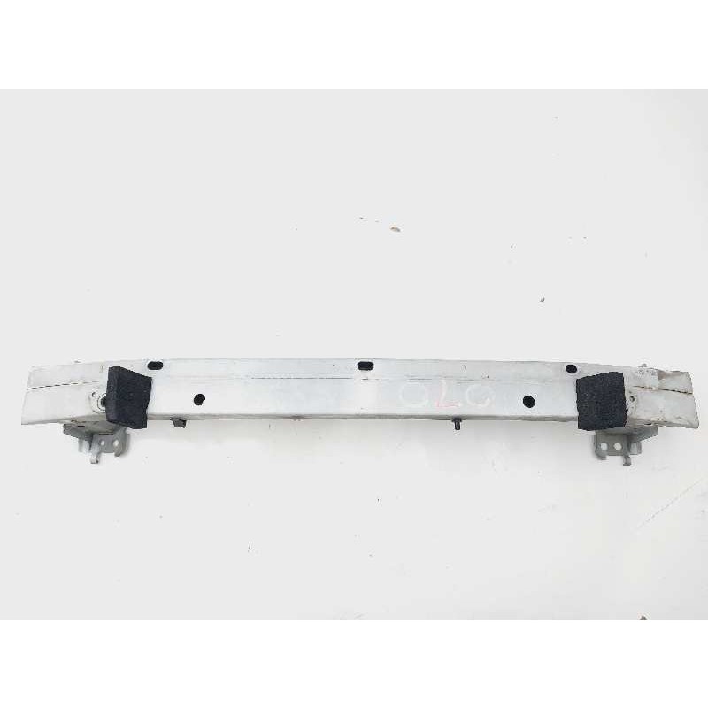 Recambio de refuerzo paragolpes delantero para toyota auris hybrid active referencia OEM IAM 5202102120  