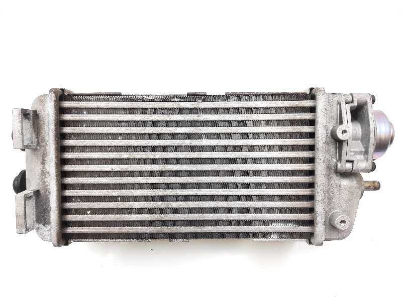 Recambio de intercooler para kia stonic (ybcuv) tech referencia OEM IAM 2827004610  