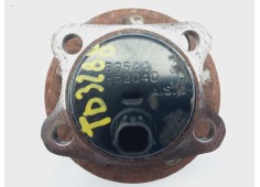 Recambio de buje para toyota auris hybrid active referencia OEM IAM 8954452040   2
