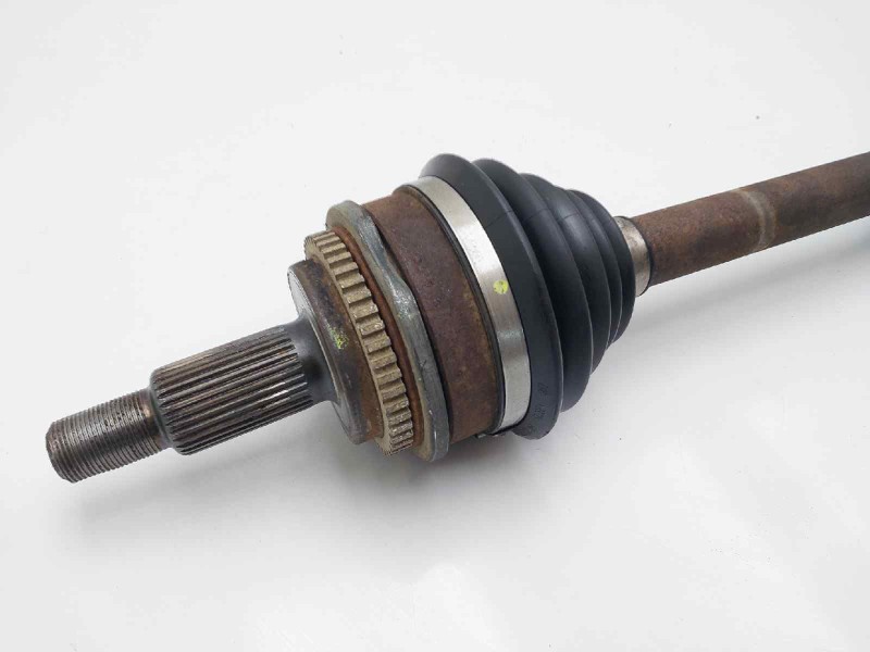 Recambio de transmision trasera derecha para land rover discovery v6 td se referencia OEM IAM TOB500280  