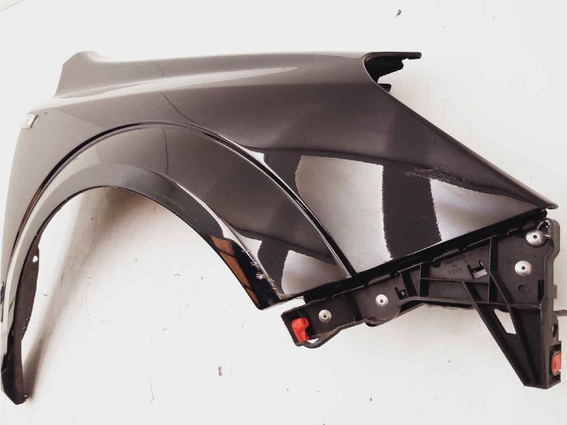 Recambio de aleta delantera derecha para opel astra h berlina enjoy referencia OEM IAM 6102349  