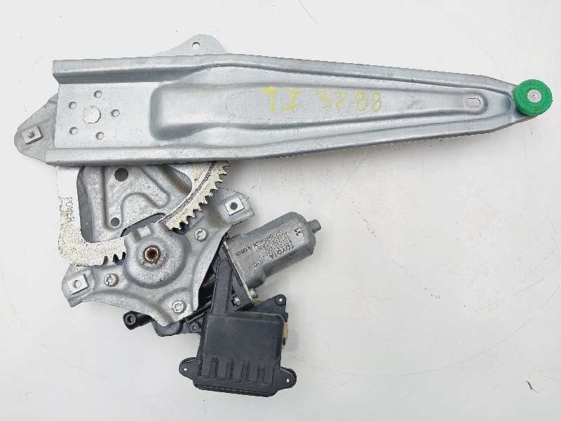 Recambio de elevalunas trasero izquierdo para toyota auris hybrid active referencia OEM IAM 6984002390  