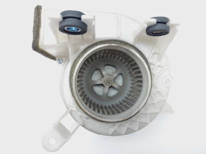 Recambio de motor calefaccion para toyota auris hybrid active referencia OEM IAM G923076010 1173004812 