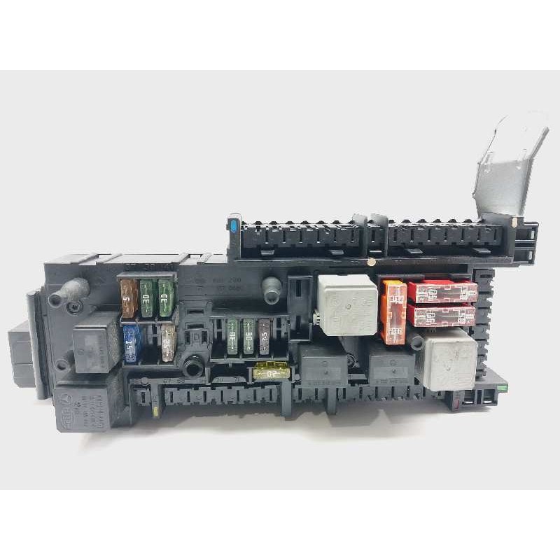 Recambio de caja reles / fusibles para mercedes-benz clase c (w204) familiar c 250 t cdi blueefficiency (204.203) referencia OEM