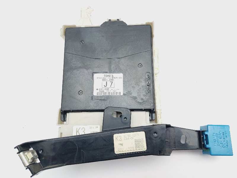 Recambio de modulo electronico para toyota auris hybrid active referencia OEM IAM 8922112481  
