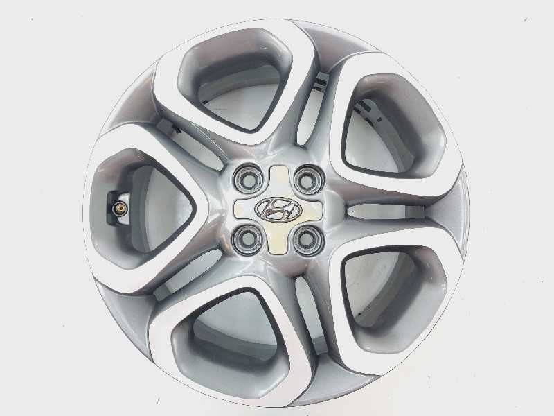 Recambio de llanta para hyundai i20 active tecno referencia OEM IAM 52910C8700  