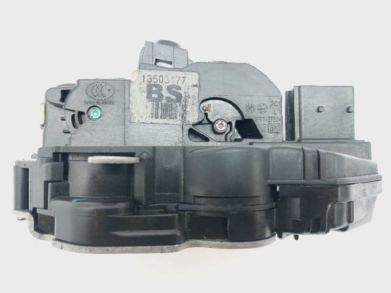 Recambio de cerradura puerta trasera izquierda para chevrolet cruze ls+ referencia OEM IAM 13503177  
