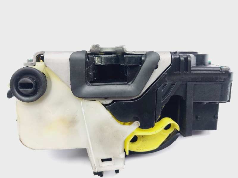 Recambio de cerradura puerta trasera izquierda para chevrolet cruze ls+ referencia OEM IAM 13503177  