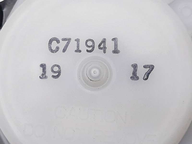 Recambio de cinturon seguridad trasero izquierdo para lexus is 300h referencia OEM IAM C71941  