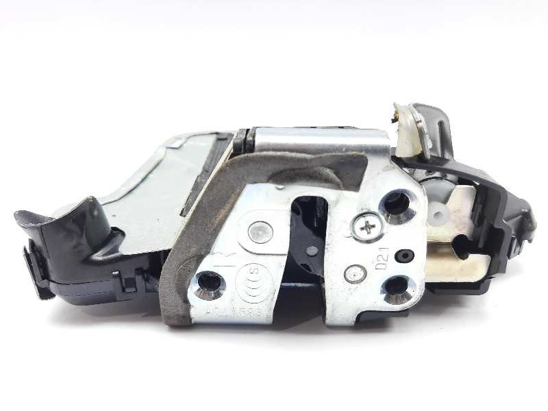 Recambio de cerradura puerta delantera derecha para lexus is 300h referencia OEM IAM 6903060250  