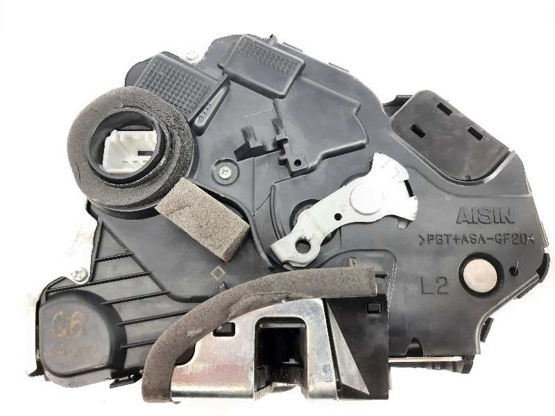 Recambio de cerradura puerta delantera izquierda para lexus is 300h referencia OEM IAM 6904053100  