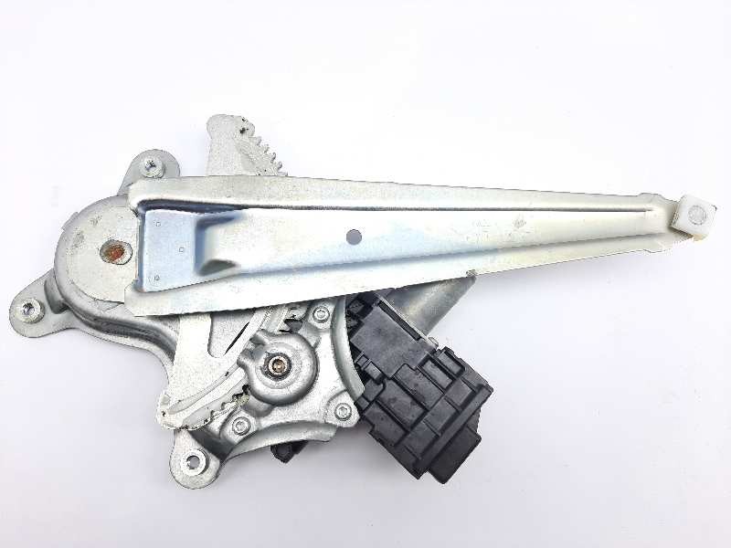 Recambio de elevalunas trasero izquierdo para lexus is 300h referencia OEM IAM 8571053121 0620204792 