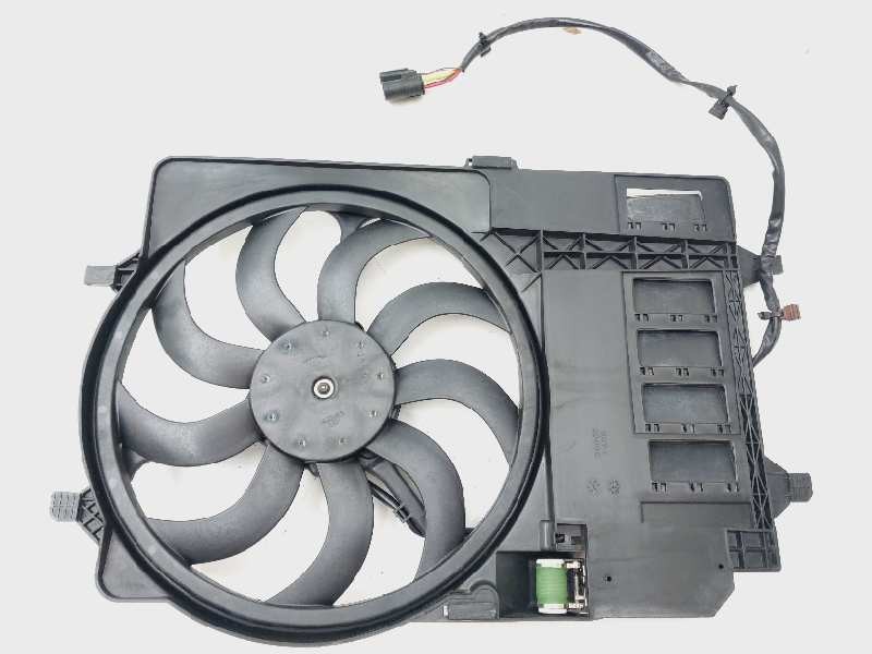 Recambio de electroventilador para bmw mini (r50,r53) one referencia OEM IAM 17101475577  
