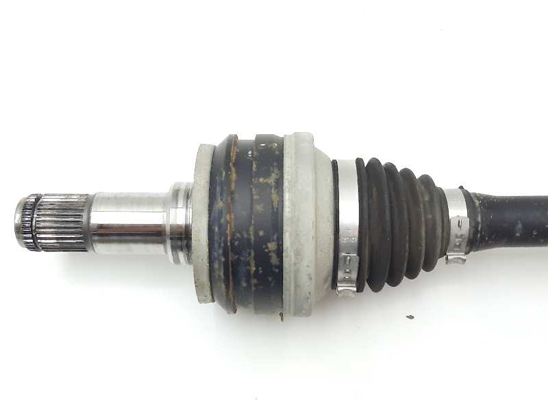 Recambio de transmision trasera izquierda para lexus is 300h referencia OEM IAM 4234053040  