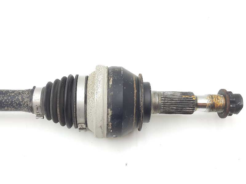 Recambio de transmision trasera derecha para lexus is 300h referencia OEM IAM 4233053040  