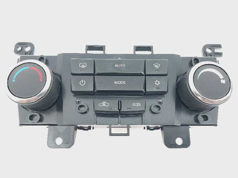 Recambio de mando climatizador para chevrolet cruze ls+ referencia OEM IAM 3827208  