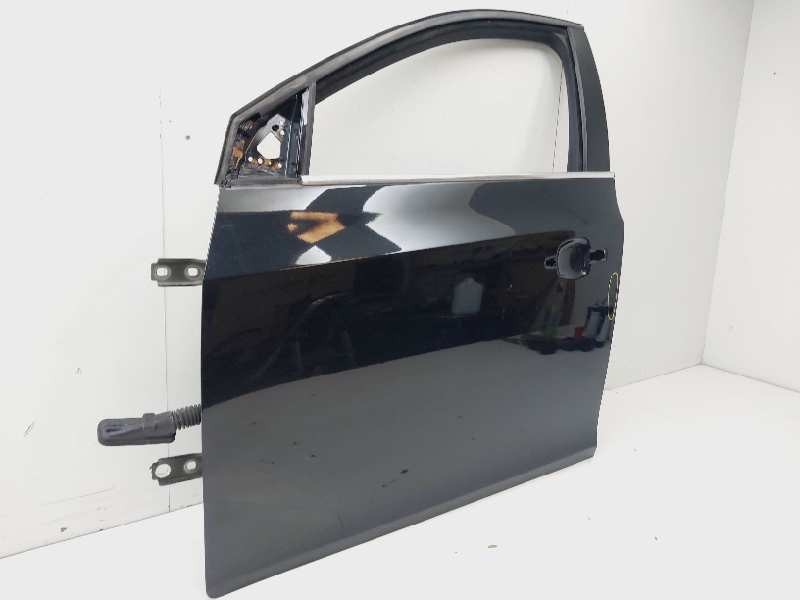 Recambio de puerta delantera izquierda para chevrolet cruze ls+ referencia OEM IAM 95987757  