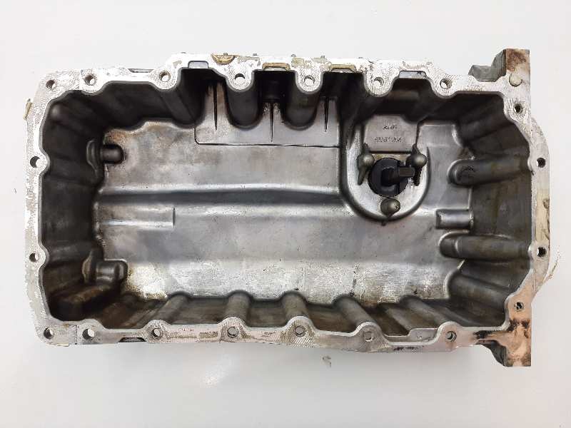 Recambio de carter para volkswagen touran (1t2) sport referencia OEM IAM 03G103601H 6PR08807903 1J0907660CC